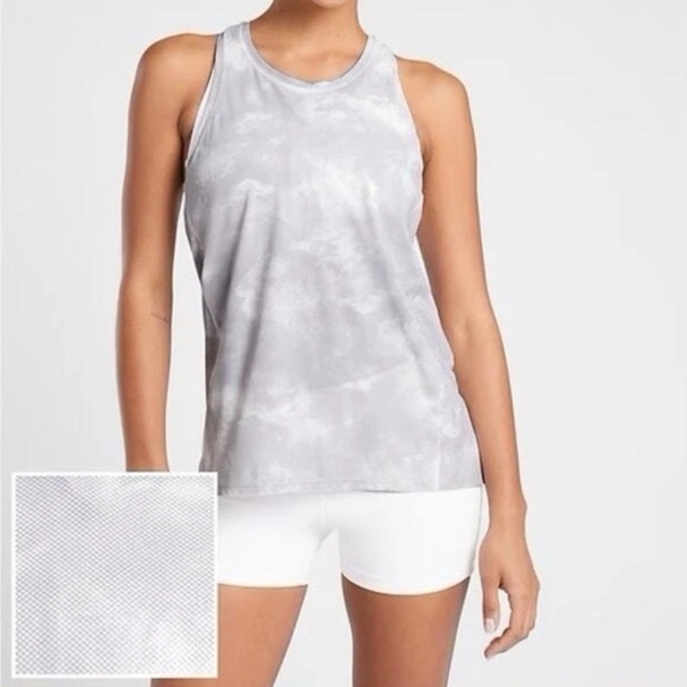 ATHLETA Ultimate Train Printed Tank Top - Gray Camouflage | Size Large